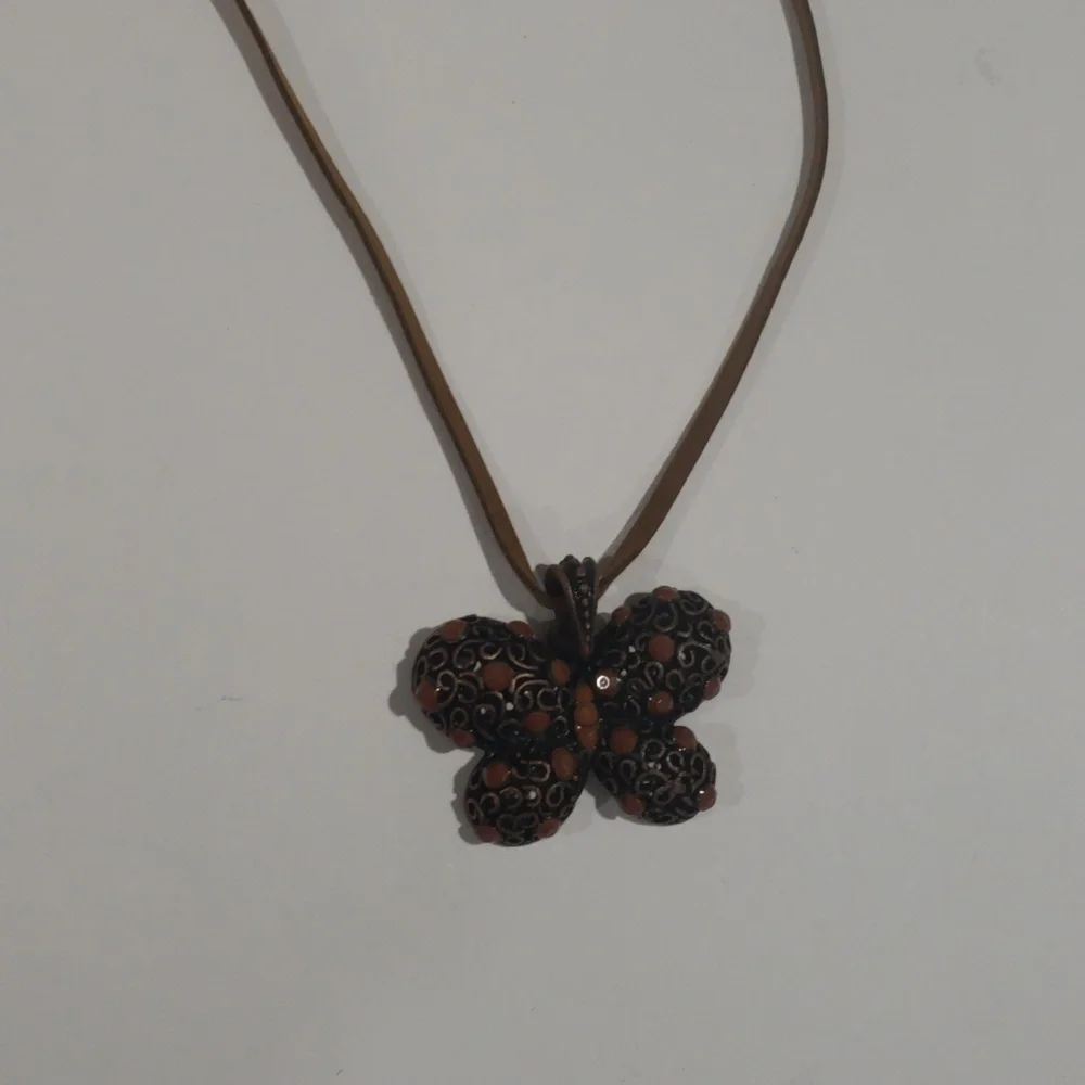 Brown Cord Filigree Butterfly Design Pendant Necklace - Women's Fashion Jewelry